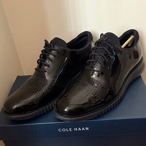 Men's Cole Haan  2.ZeroGrand Laser Wingtip Oxford Black Patent. Sz 11